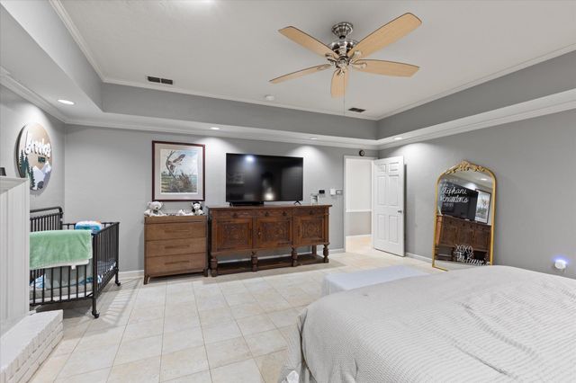 1405 Wisteria Ln, Longview, TX 75604