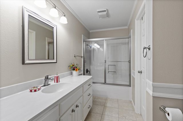 1405 Wisteria Ln, Longview, TX 75604