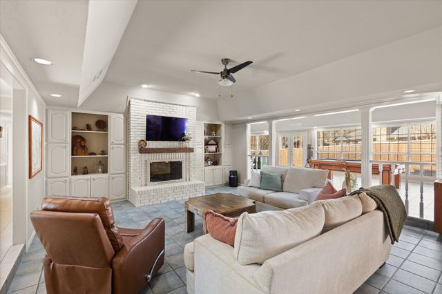 1405 Wisteria Ln, Longview, TX 75604