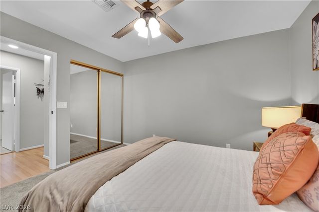 2936 Pleasant Lake Drive, Las Vegas, NV 89117