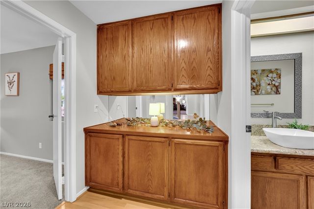 2936 Pleasant Lake Drive, Las Vegas, NV 89117
