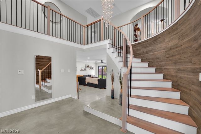 2936 Pleasant Lake Drive, Las Vegas, NV 89117