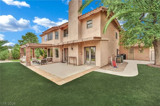 2936 Pleasant Lake Drive, Las Vegas, NV 89117