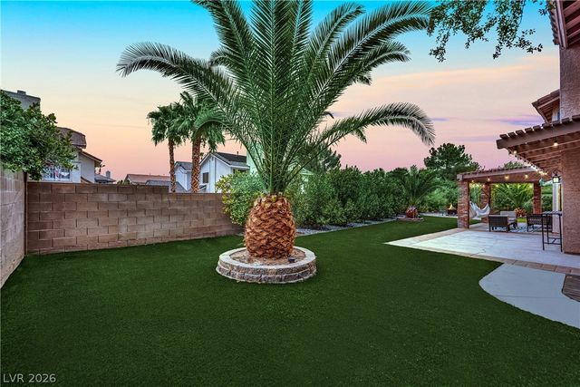 2936 Pleasant Lake Drive, Las Vegas, NV 89117