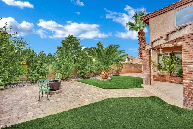 2936 Pleasant Lake Drive, Las Vegas, NV 89117