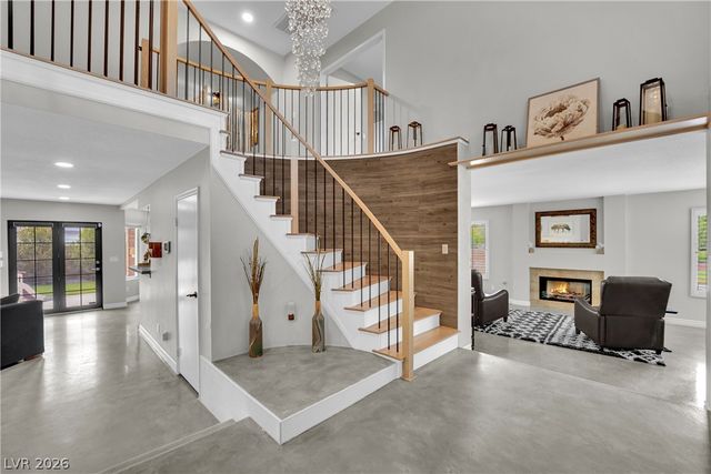 2936 Pleasant Lake Drive, Las Vegas, NV 89117
