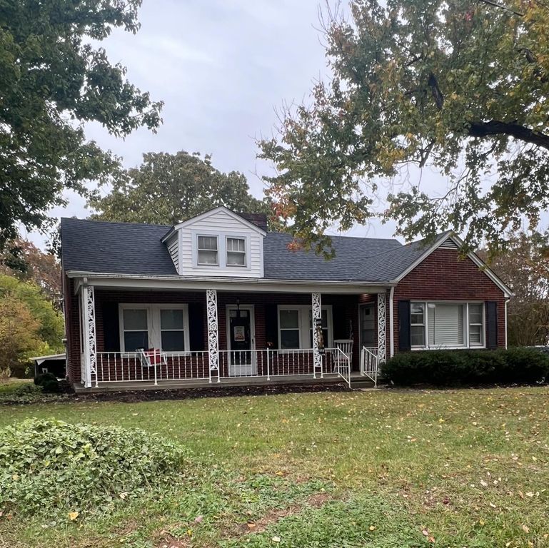 1573 Grit Road, Hurt, VA 24563