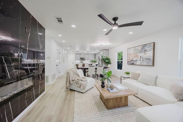 2504 Guilford Road, Fort Worth, TX 76107