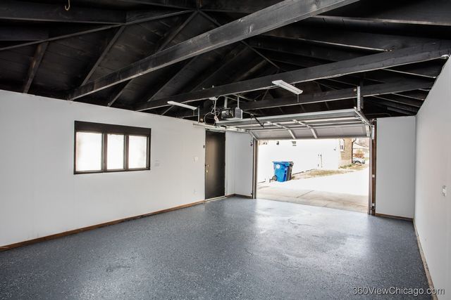 8651 44th Street, Lyons, IL 60534