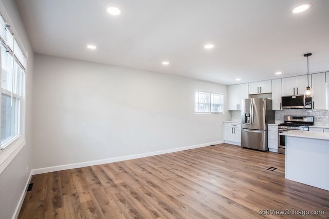 8651 44th Street, Lyons, IL 60534