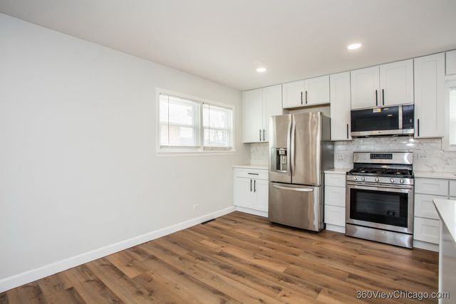 8651 44th Street, Lyons, IL 60534