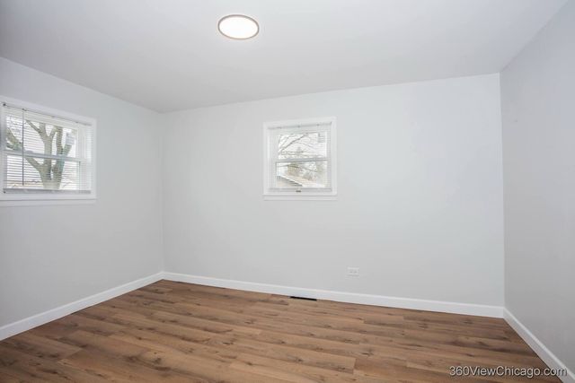 8651 44th Street, Lyons, IL 60534