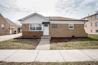 8651 44th Street, Lyons, IL 60534