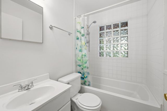 322 Wilson Downing Road, Lexington, KY 40517