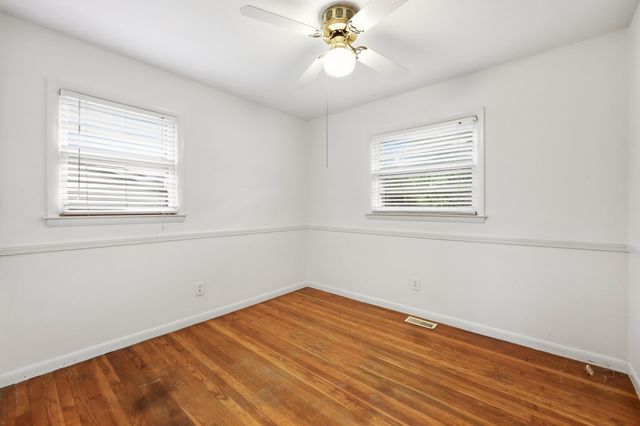 322 Wilson Downing Road, Lexington, KY 40517