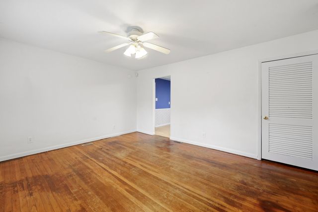 322 Wilson Downing Road, Lexington, KY 40517