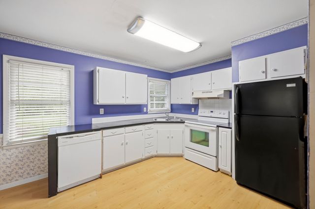 322 Wilson Downing Road, Lexington, KY 40517