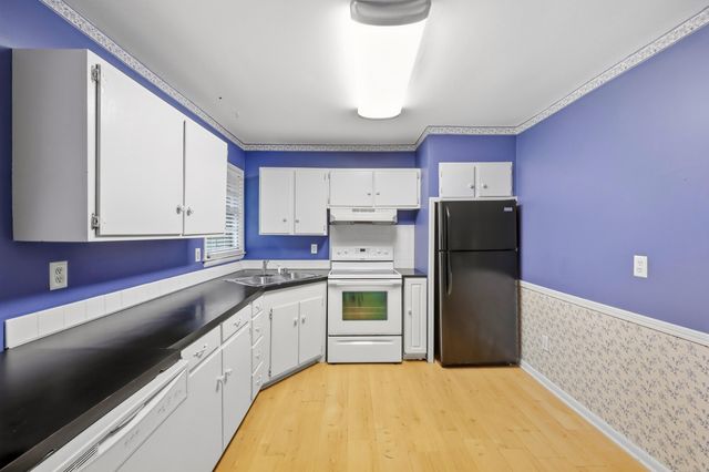 322 Wilson Downing Road, Lexington, KY 40517