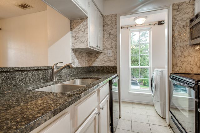 4067 Beltway Drive 118, Addison, TX 75001