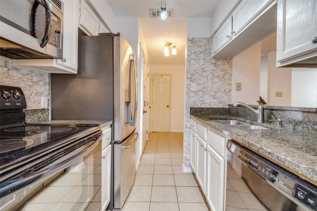 4067 Beltway Drive 118, Addison, TX 75001