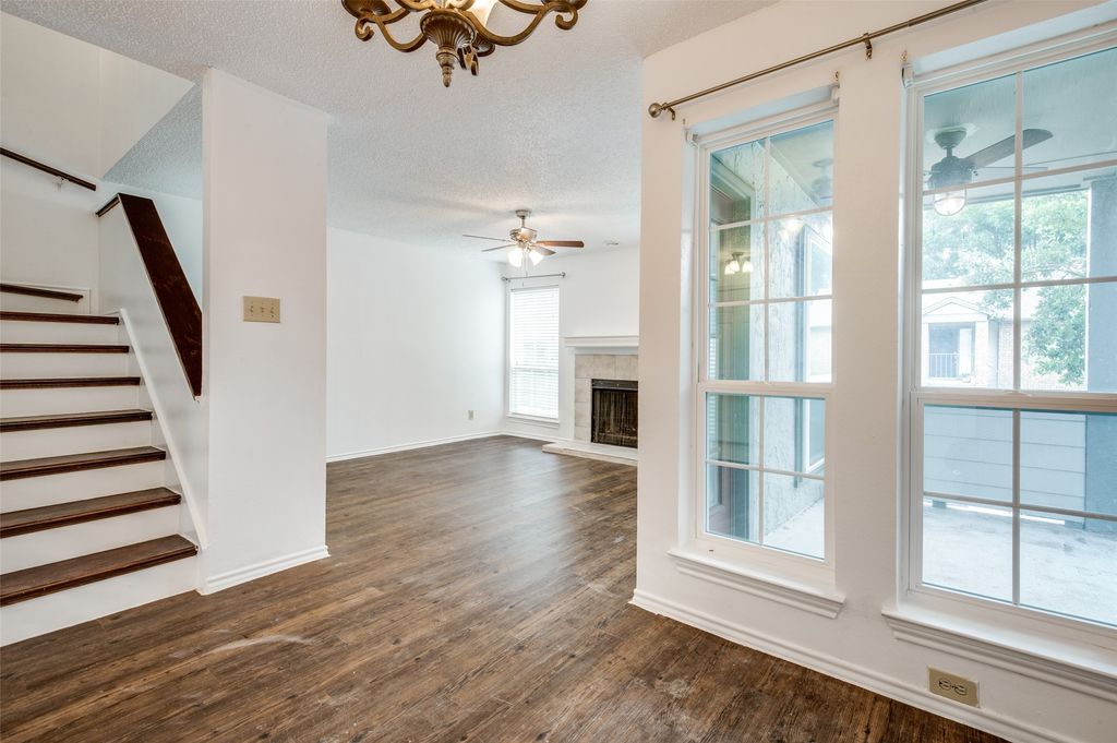 4067 Beltway Drive 118, Addison, TX 75001