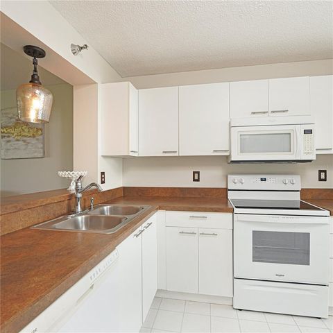 3780 PINEBROOK CIRCLE 105, Bradenton, FL 34209