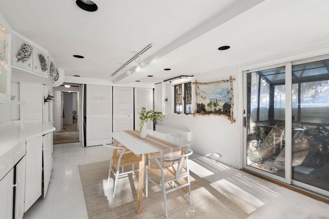 77 Old County Rd., Waltham, MA 02453