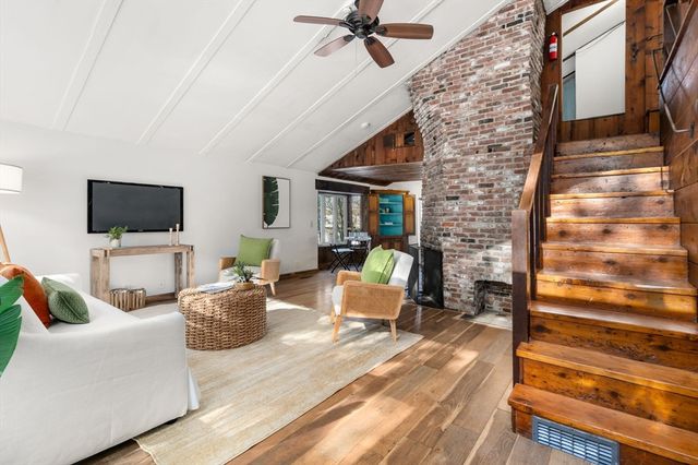 77 Old County Rd., Waltham, MA 02453