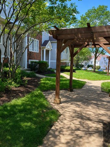 2309 Dawson Lane, Algonquin, IL 60102