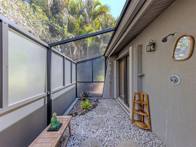 750 SHETLAND CIRCLE, Nokomis, FL 34275