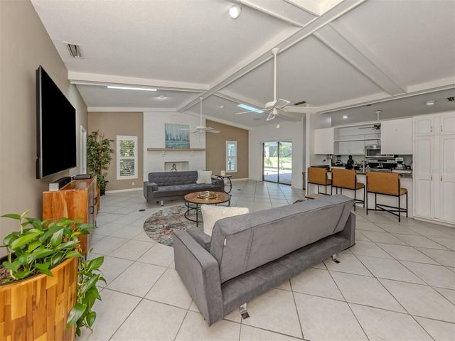 750 SHETLAND CIRCLE, Nokomis, FL 34275