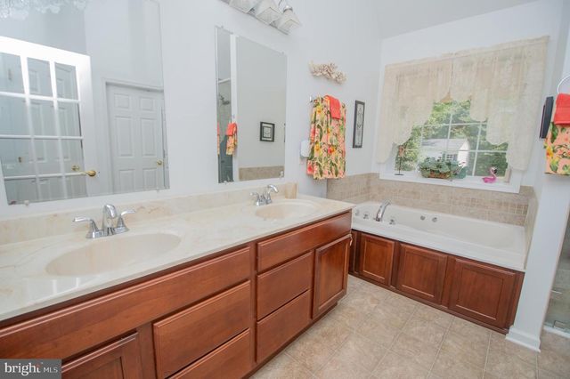 7847 HOLLY BRANCH DR, Laurel, DE 19956