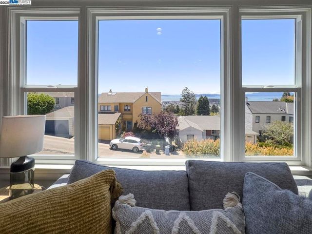 479 Kentucky Ave, Berkeley, CA 94707