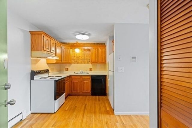 295 Main St 24, Reading, MA 01867