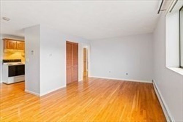 295 Main St 24, Reading, MA 01867