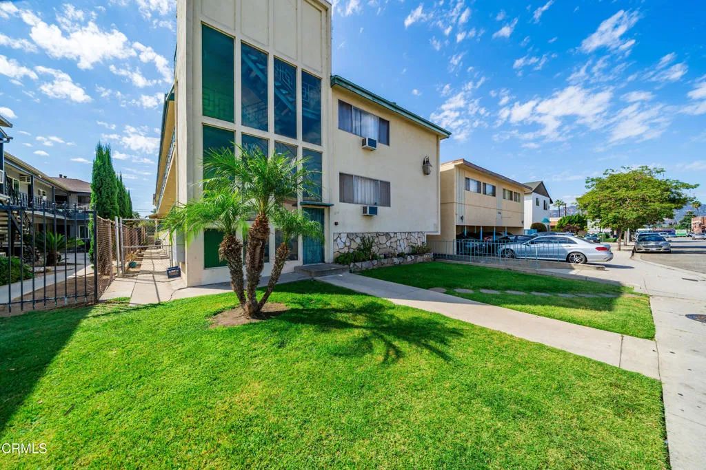 214 E Chevy Chase Drive Drive, Glendale, CA 91205