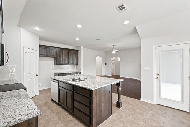 217 Angelina Court, Azle, TX 76020