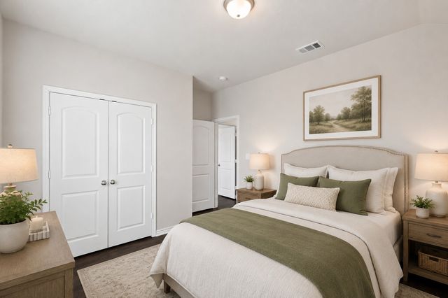 217 Angelina Court, Azle, TX 76020