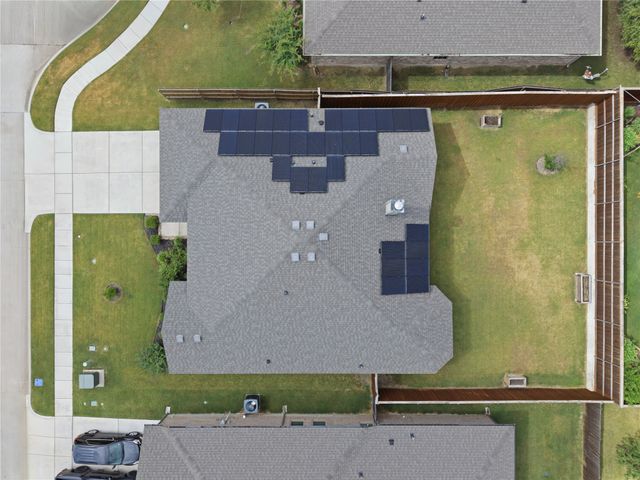 217 Angelina Court, Azle, TX 76020