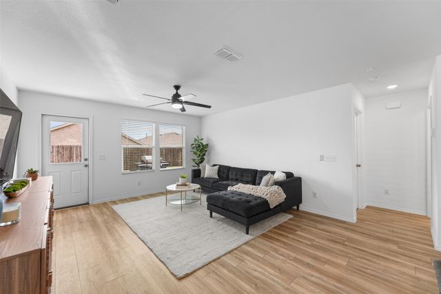 2065 Henrietta Drive, Forney, TX 75126