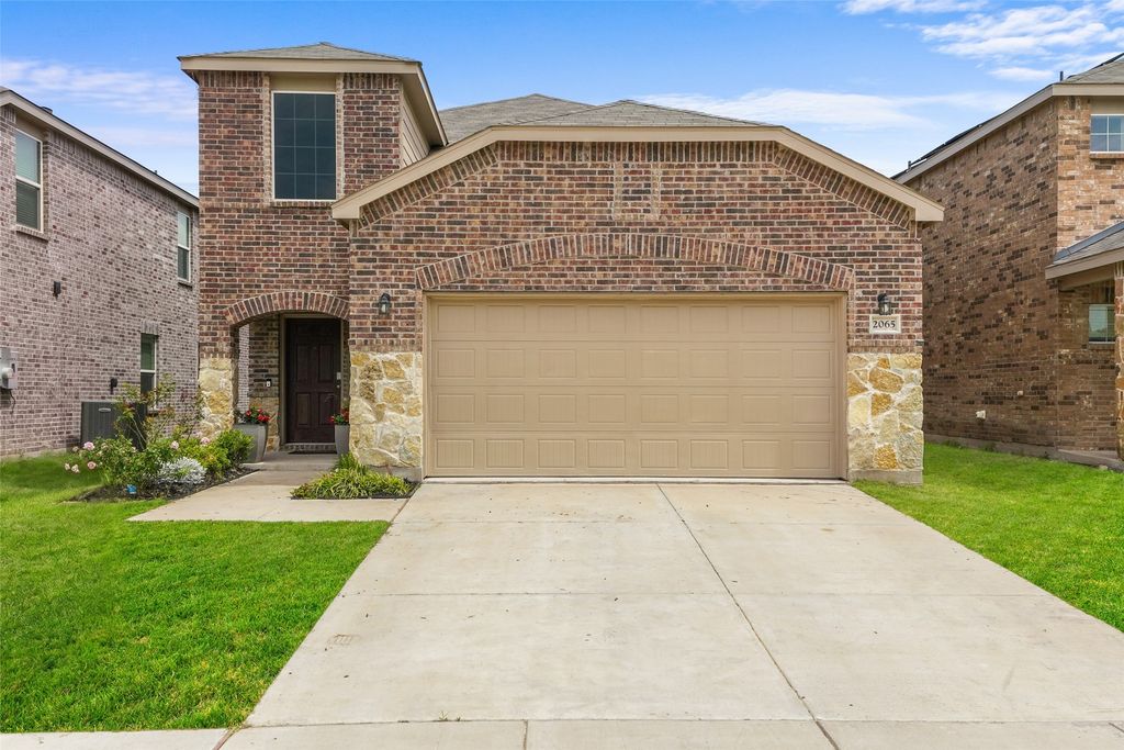 2065 Henrietta Drive, Forney, TX 75126