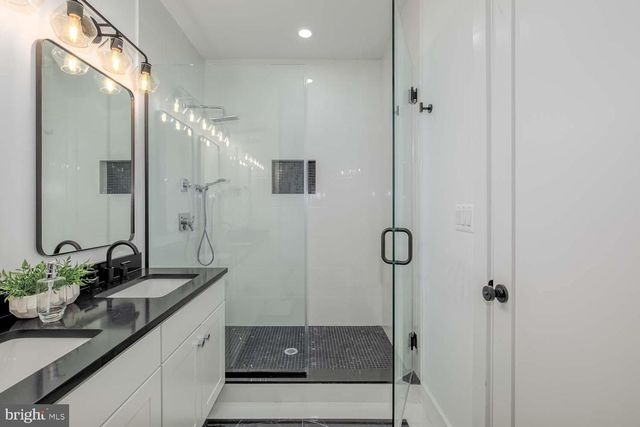 426 MANOR PL NW #B, Washington, DC 20010