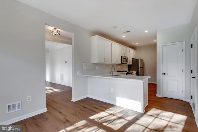 1981 PENFOLD CT, Woodbridge, VA 22192