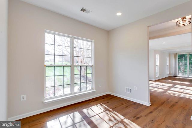 1981 PENFOLD CT, Woodbridge, VA 22192