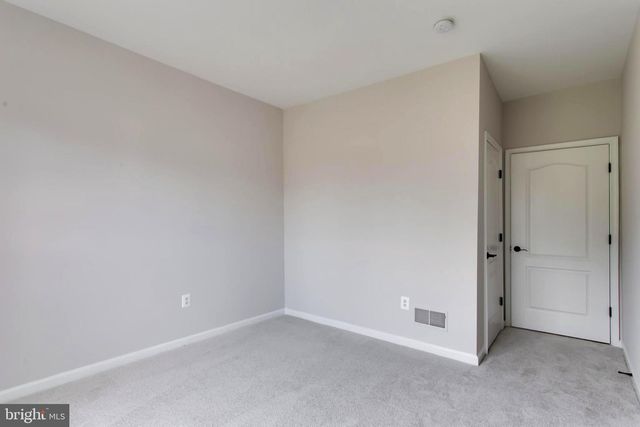 1981 PENFOLD CT, Woodbridge, VA 22192