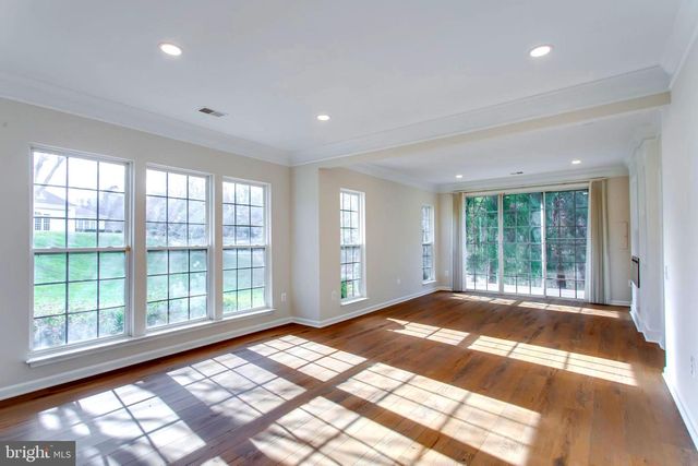 1981 PENFOLD CT, Woodbridge, VA 22192