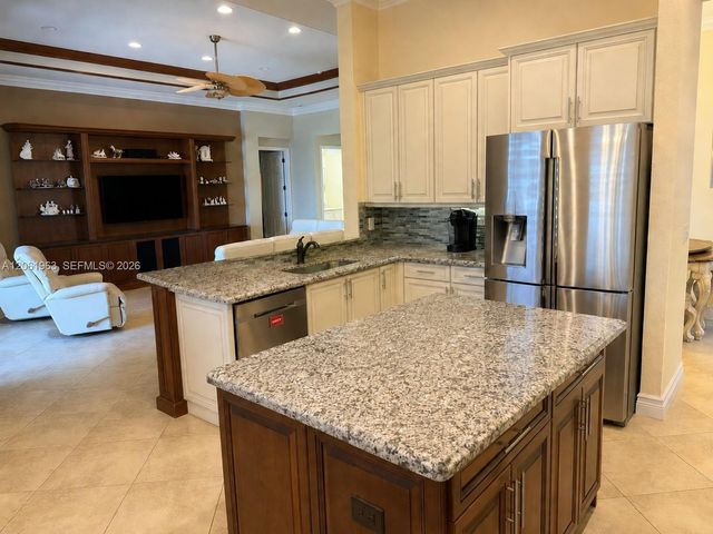 8195 Alpine Ridge Rd 8195, Boynton Beach, FL 33473