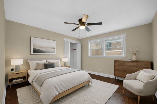 12930 S Carpenter Street, Calumet Park, IL 60827