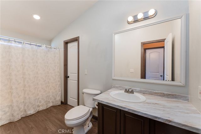 17706 Holly Way, Clearlake Oaks, CA 95423