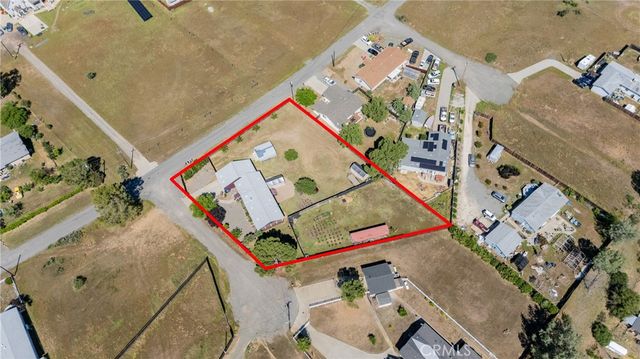 17706 Holly Way, Clearlake Oaks, CA 95423